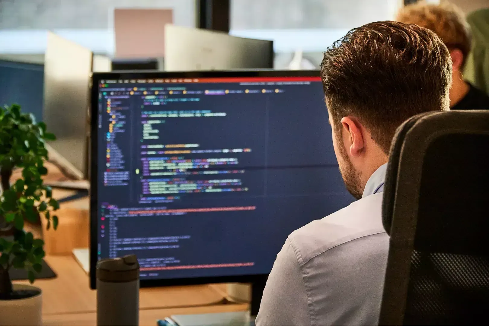 AI automatisering voor het MKB: waar werkt het wel, en waar niet